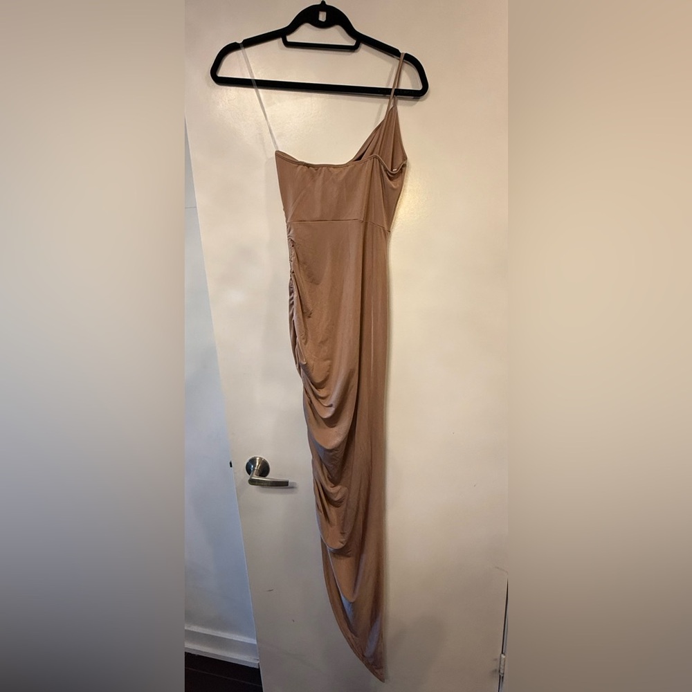 Windsor Asymmetrical Ruched Dress - Picture 4 of 4